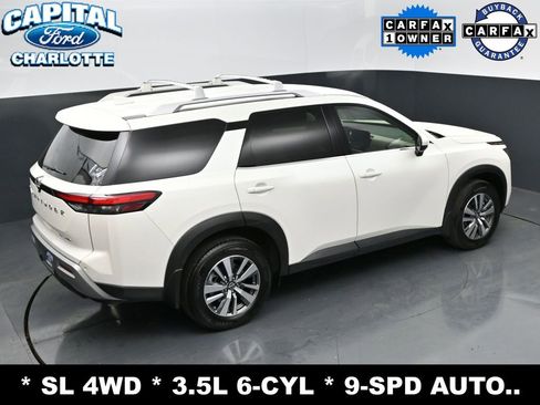 Used 2023 Nissan Pathfinder SL image 32