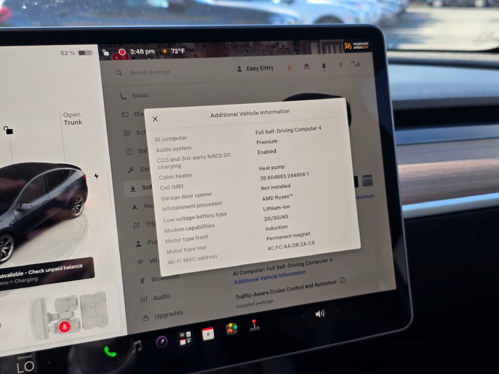 Used 2024 Tesla Model Y Long Range AWD/4WD image 30