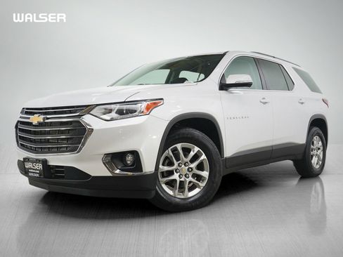 Used 2020 Chevrolet Traverse LT AWD/4WD image 1