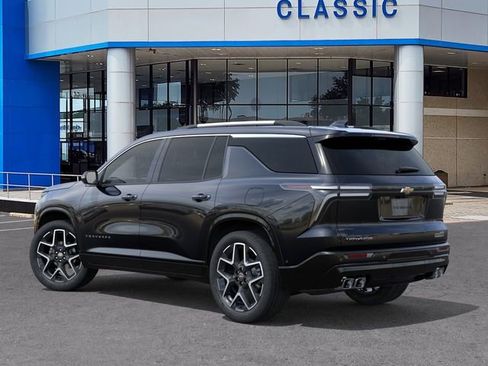 New 2026 Chevrolet Traverse High Country w/ LPO, Floor Liner Package FWD image 3