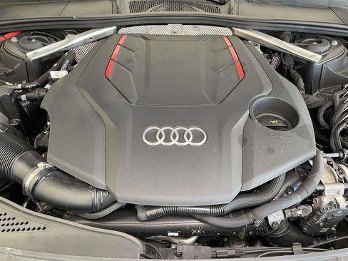 Used 2022 Audi S4 Prestige AWD/4WD image 22