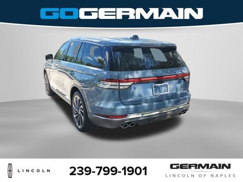 New 2026 Lincoln Aviator Reserve AWD/4WD image 10