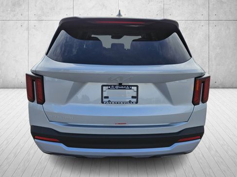 New 2026 Kia Sorento LX image 6