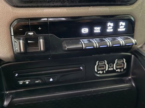 Used 2019 RAM 3500 Laramie image 30