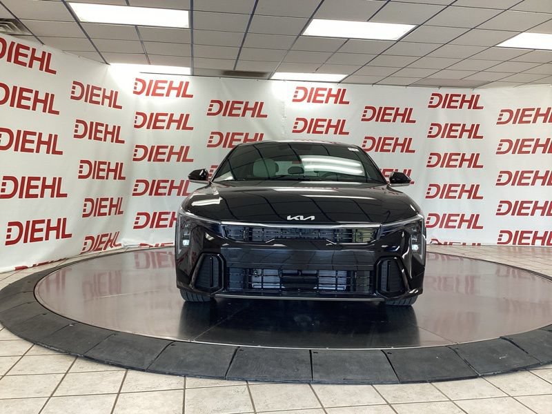New 2026 Kia K4 GT-Line w/ GT-Line Premium Package FWD image 2