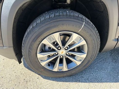 New 2026 Chevrolet Equinox LT w/ Safety and Technology Package image 18