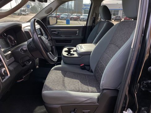 Used 2019 RAM 1500 Big Horn image 12