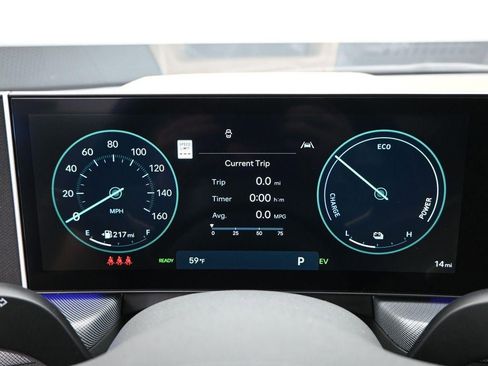 New 2025 Hyundai Sonata Limited image 18