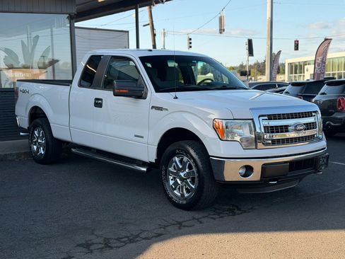 Used 2014 Ford F150 XLT w/ XLT Chrome Package AWD/4WD image 3