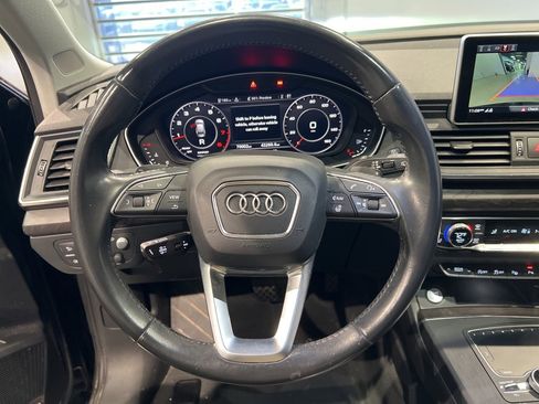 Used 2020 Audi Q5 Prestige w/ Prestige Package image 22