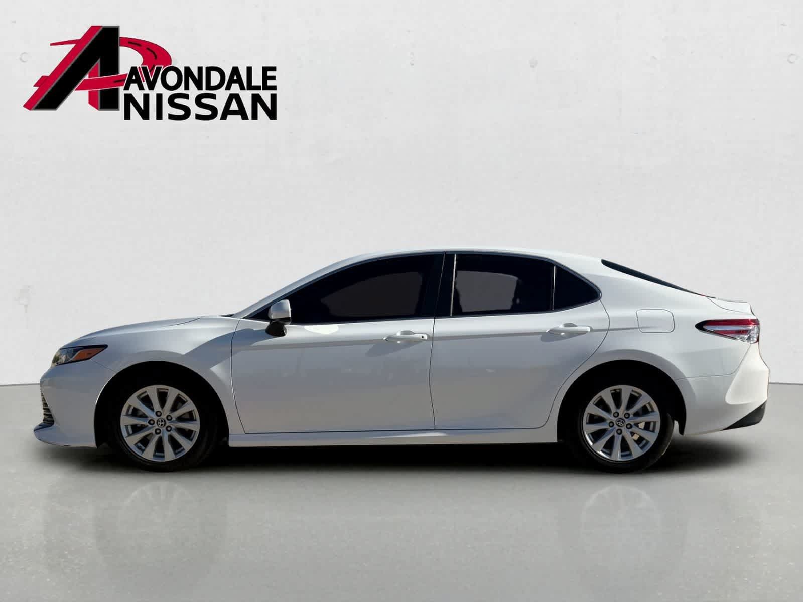 Used 2020 Toyota Camry LE FWD image 3