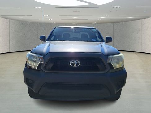 Used 2014 Toyota Tacoma PreRunner image 7