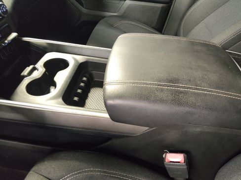 Used 2019 RAM 1500 Big Horn RWD image 26
