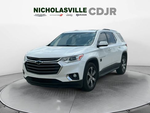Used 2018 Chevrolet Traverse LT AWD/4WD image 1