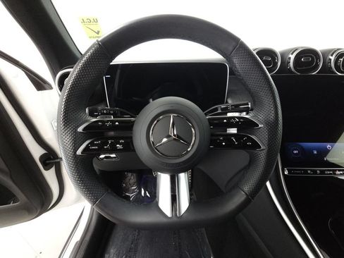 Used 2025 Mercedes-Benz GLC 350e 4MATIC w/ AMG Line image 11