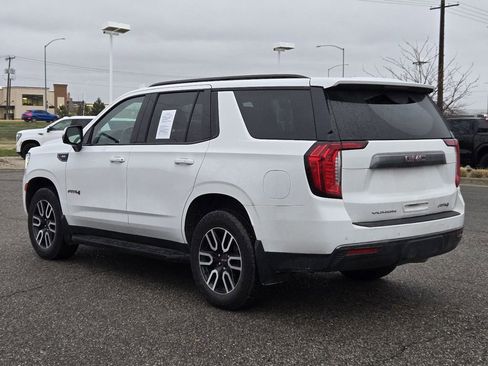 Used 2023 GMC Yukon AT4 w/ Technology Package image 9