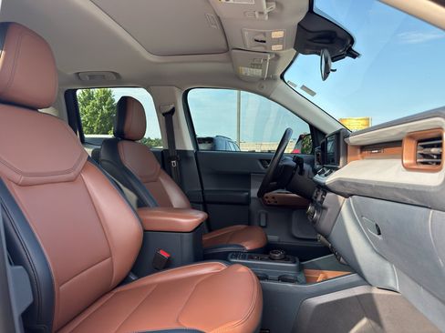 Used 2022 Ford Maverick Lariat w/ Lariat Luxury Package AWD/4WD image 17