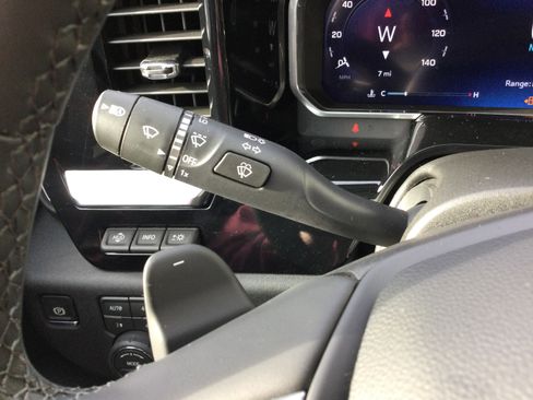 New 2026 Chevrolet Silverado 1500 LTZ w/ LTZ Premium Package image 18