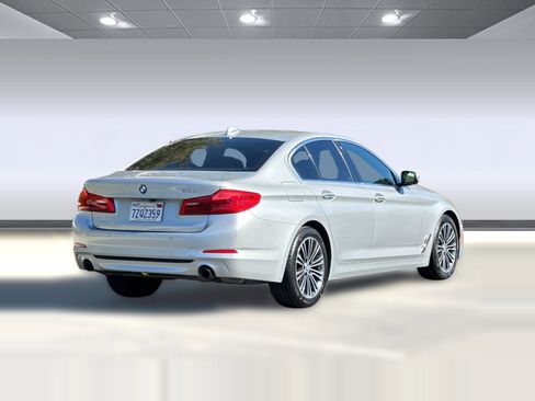 Used 2018 BMW 530i image 9