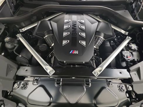 Certified 2024 BMW X5 M60i w/ Executive Package image 32