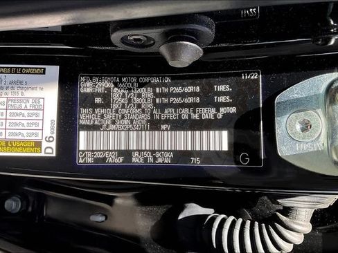 Certified 2023 Lexus GX 460 Premium w/ Premium Plus Package AWD/4WD image 4