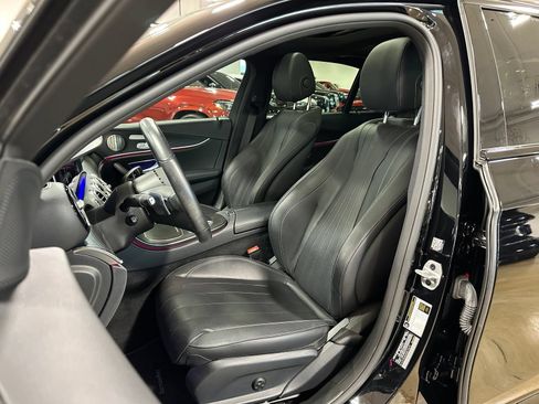 Used 2022 Mercedes-Benz E 350 Sedan image 13