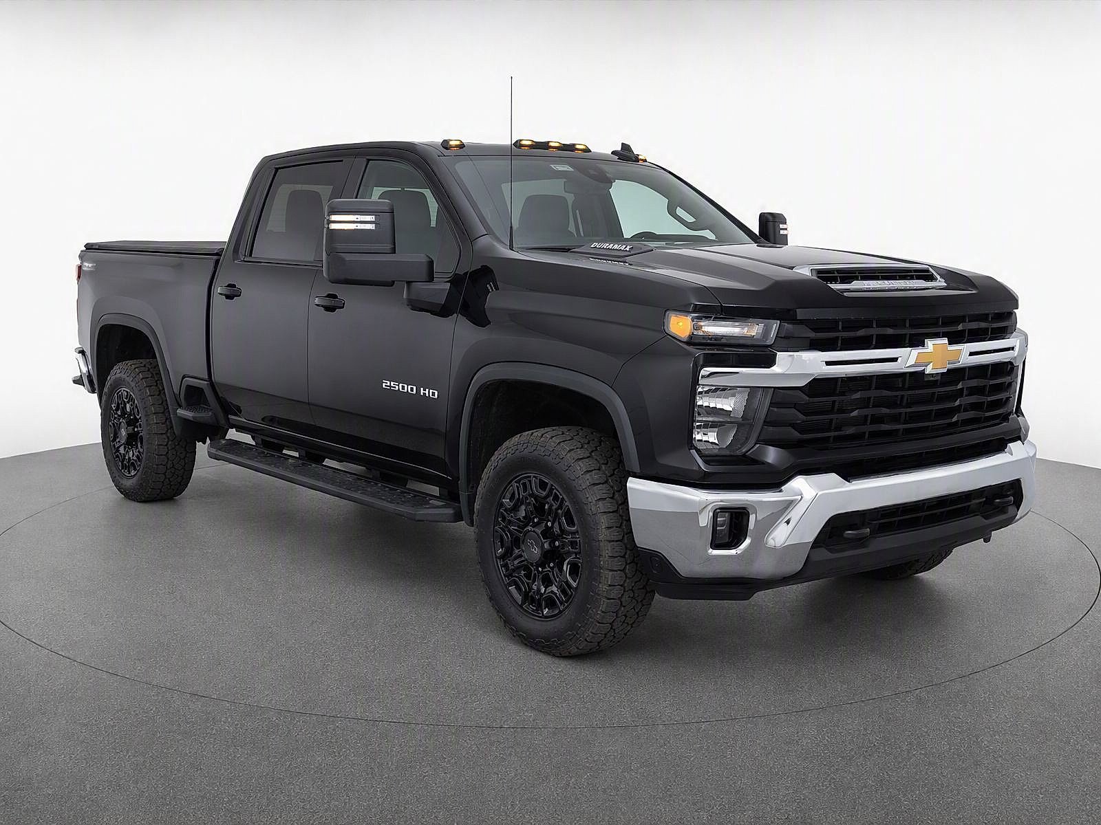 Used 2024 Chevrolet Silverado 2500 LT w/ All Star Edition AWD/4WD image 2
