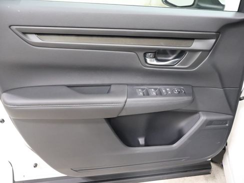 New 2026 Honda CR-V LX image 12