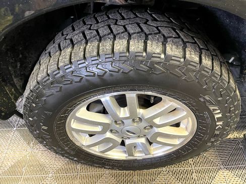 Used 2014 Ford Expedition Limited w/ Equipment Group 301A image 28