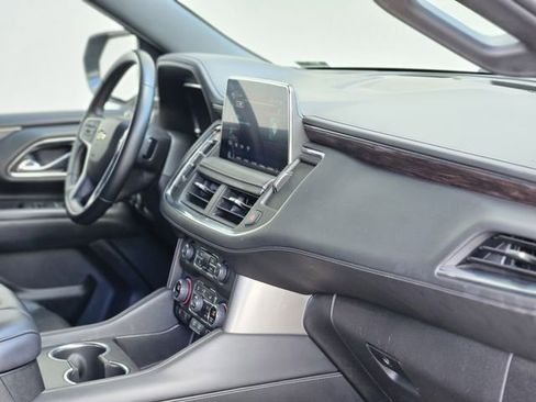 Used 2024 Chevrolet Tahoe LT RWD image 14