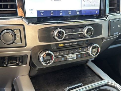 Used 2022 Ford F250 Lariat w/ Lariat Value Package image 29