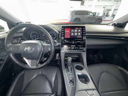 Used 2019 Toyota Avalon Touring w/ Advanced Safety Package FWD image 23