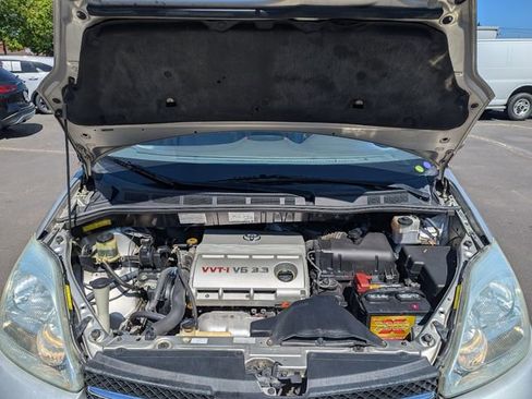 Used 2005 Toyota Sienna FWD image 39