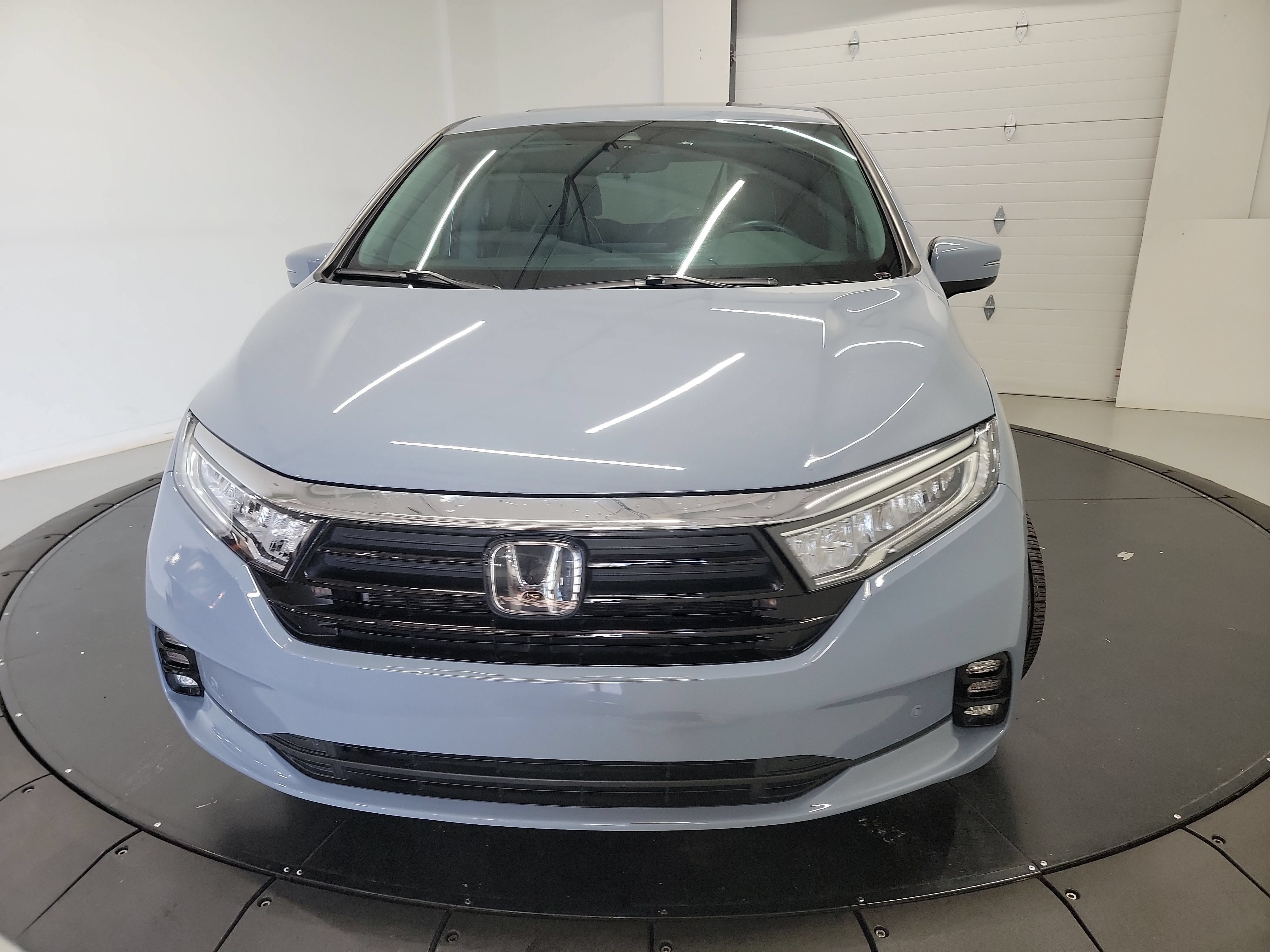 Certified 2023 Honda Odyssey Elite image 2