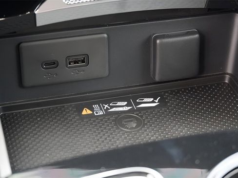 New 2026 Buick Envision Sport Touring image 13