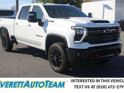 New 2025 Chevrolet Silverado 2500 LT w/ Trail Boss Package