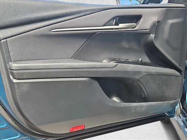 Used 2025 Toyota Camry LE FWD image 10