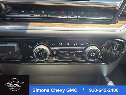 Used 2022 Chevrolet Silverado 1500 RST w/ RST All Star Premium Package AWD/4WD image 19