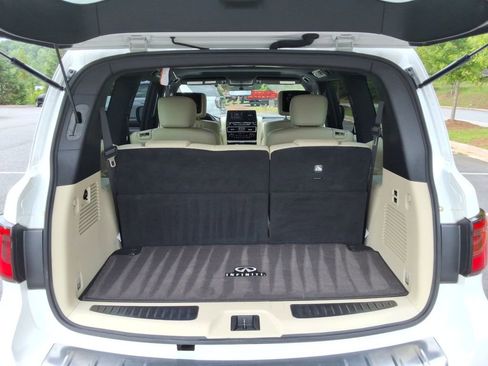Used 2022 INFINITI QX80 Sensory w/ Cargo Package RWD image 17