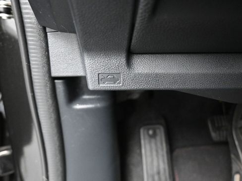 Used 2023 Subaru Forester Sport image 29