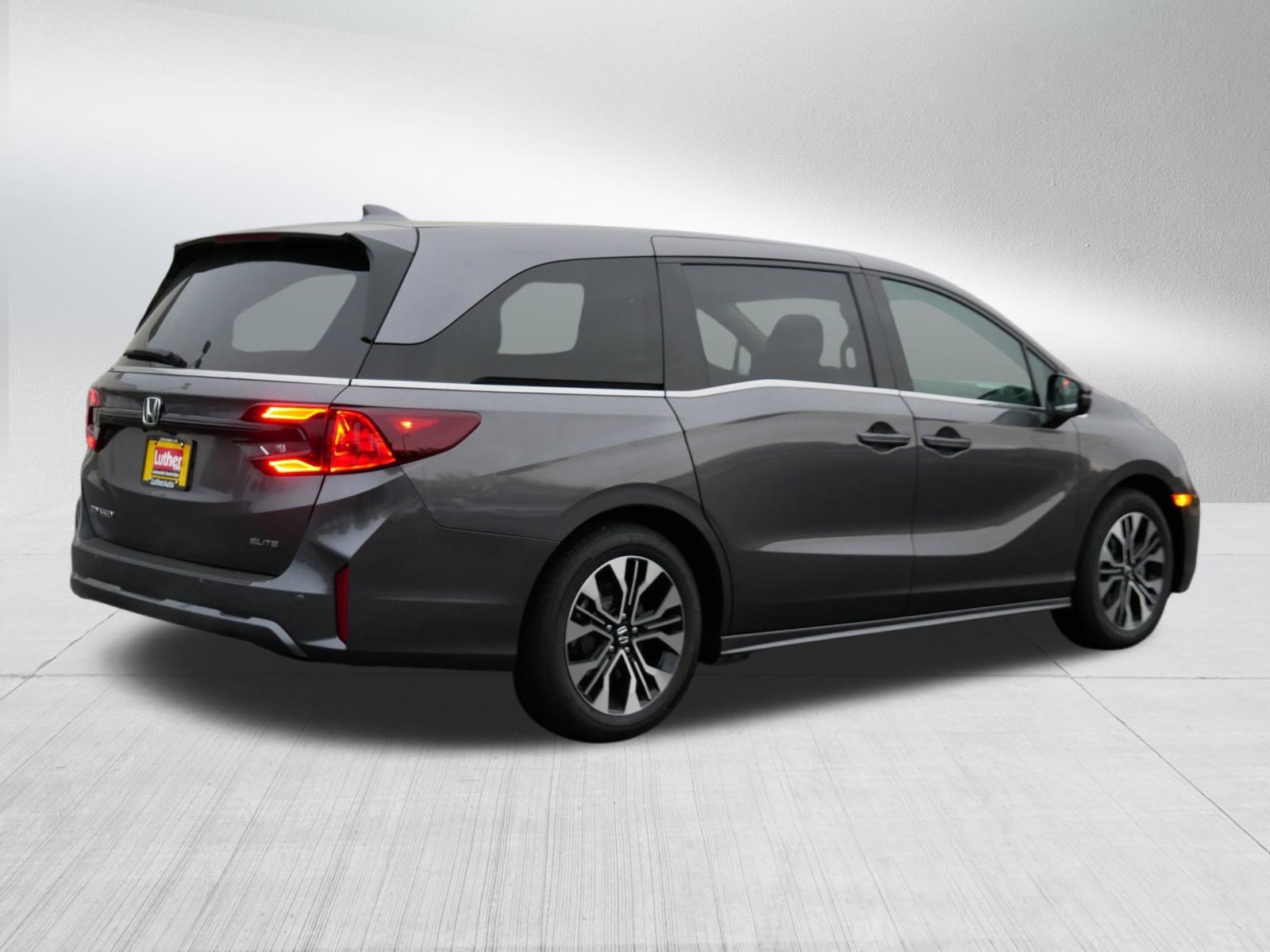 New 2027 Honda Odyssey Elite image 7