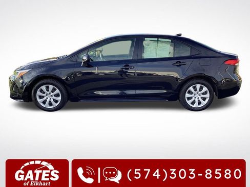 Used 2025 Toyota Corolla LE image 6