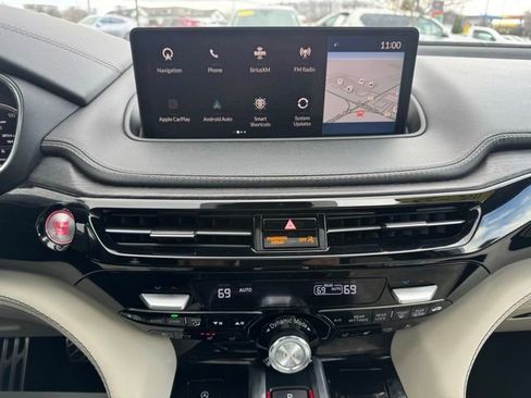 Used 2022 Acura MDX Type S AWD/4WD image 29