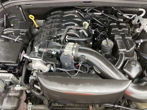 Used 2024 Dodge Durango SXT image 18