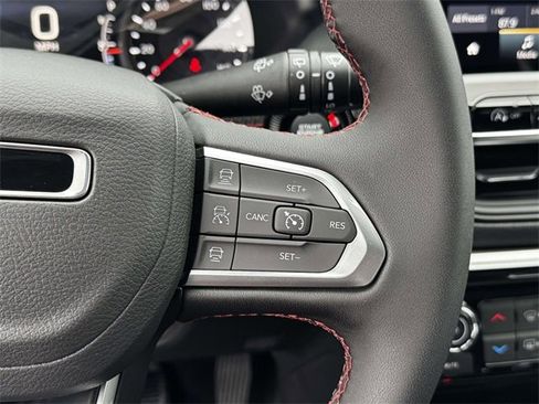 New 2026 Jeep Compass Trailhawk image 9