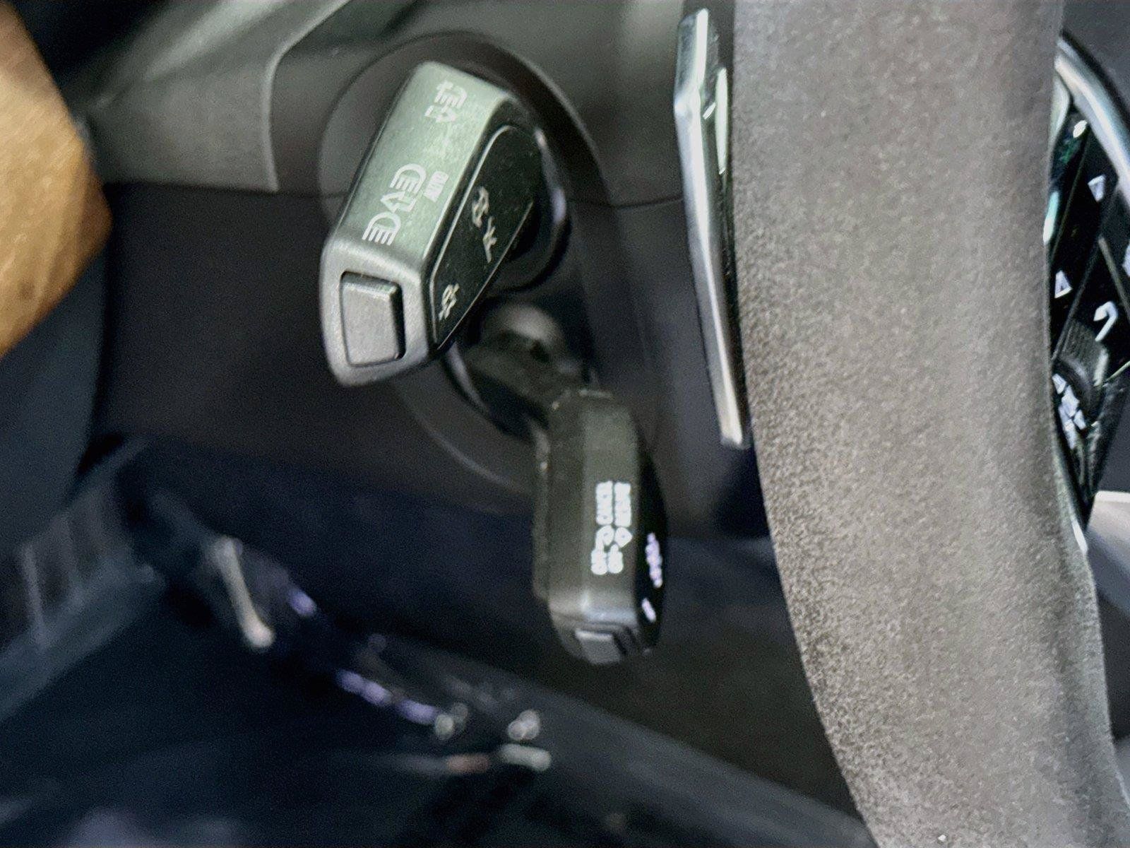 Used 2022 Audi e-tron GT Premium Plus AWD/4WD image 10