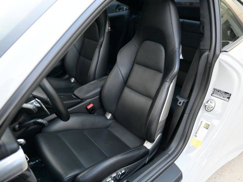 Used 2019 Porsche 911 Carrera GTS image 18