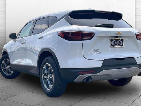 Used 2025 Chevrolet Blazer LT FWD image 10