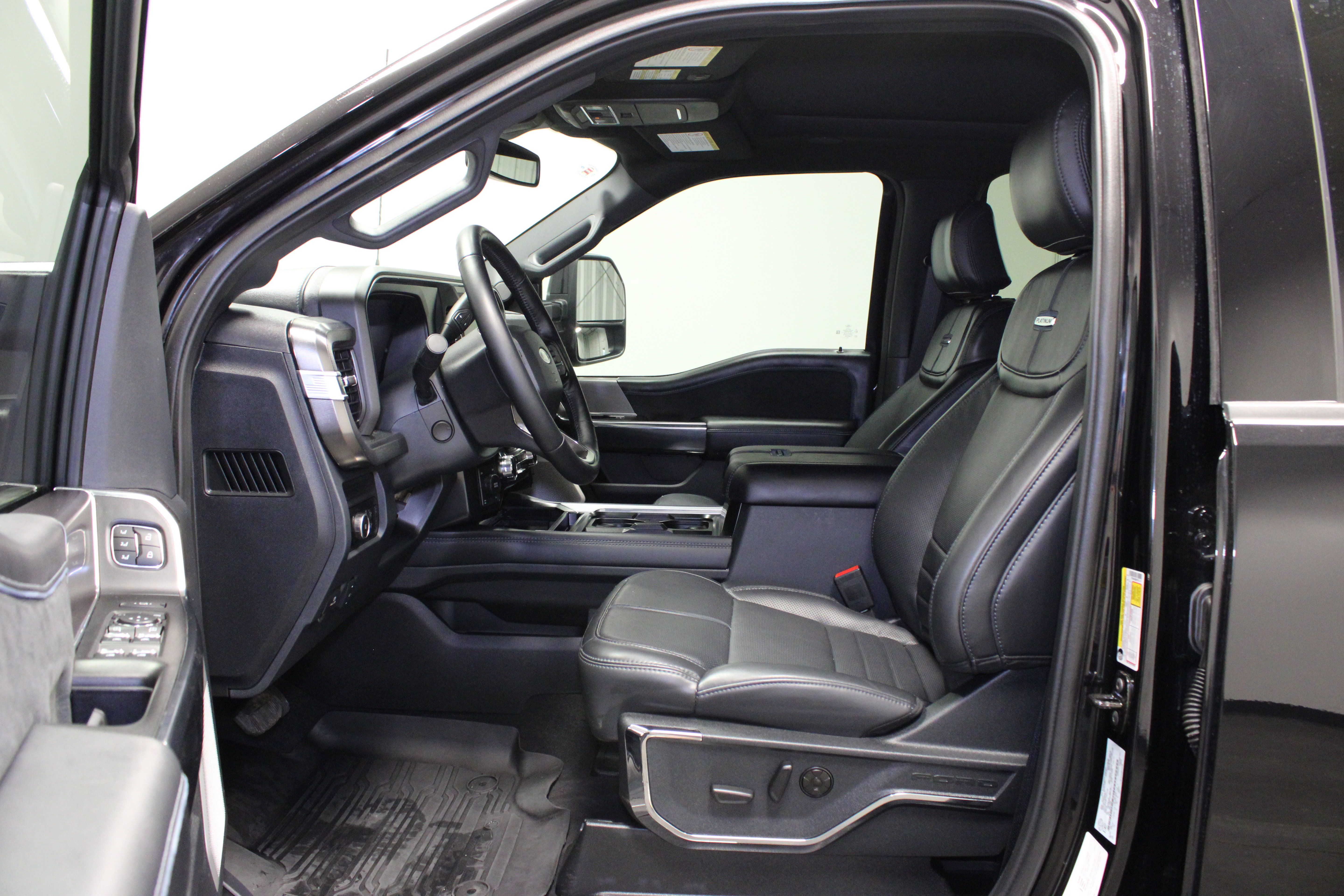 Used 2026 Ford F250 Platinum AWD/4WD image 20
