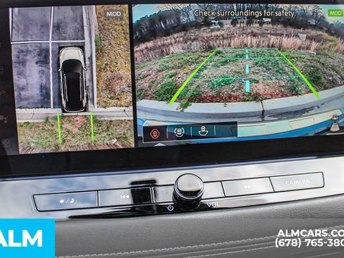 Used 2024 Nissan Rogue Platinum w/ Platinum Premium Package image 33